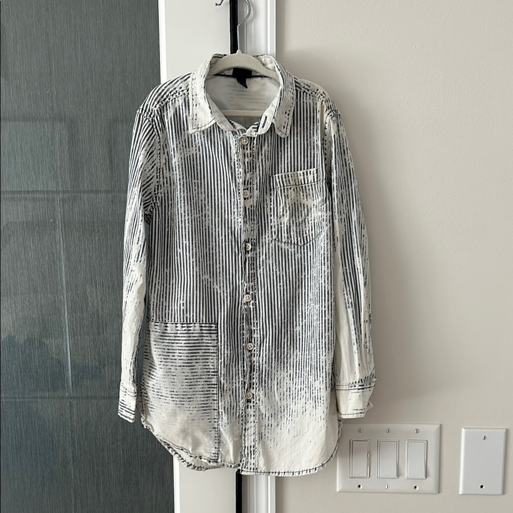 art class Black and White Striped Button Down Shirt